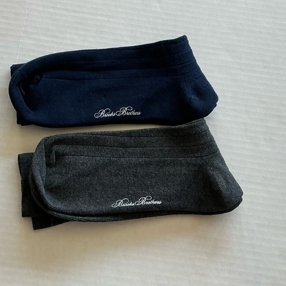 (2) Brooks Brothers Ribbed Crew Socks - Picture 5 of 9